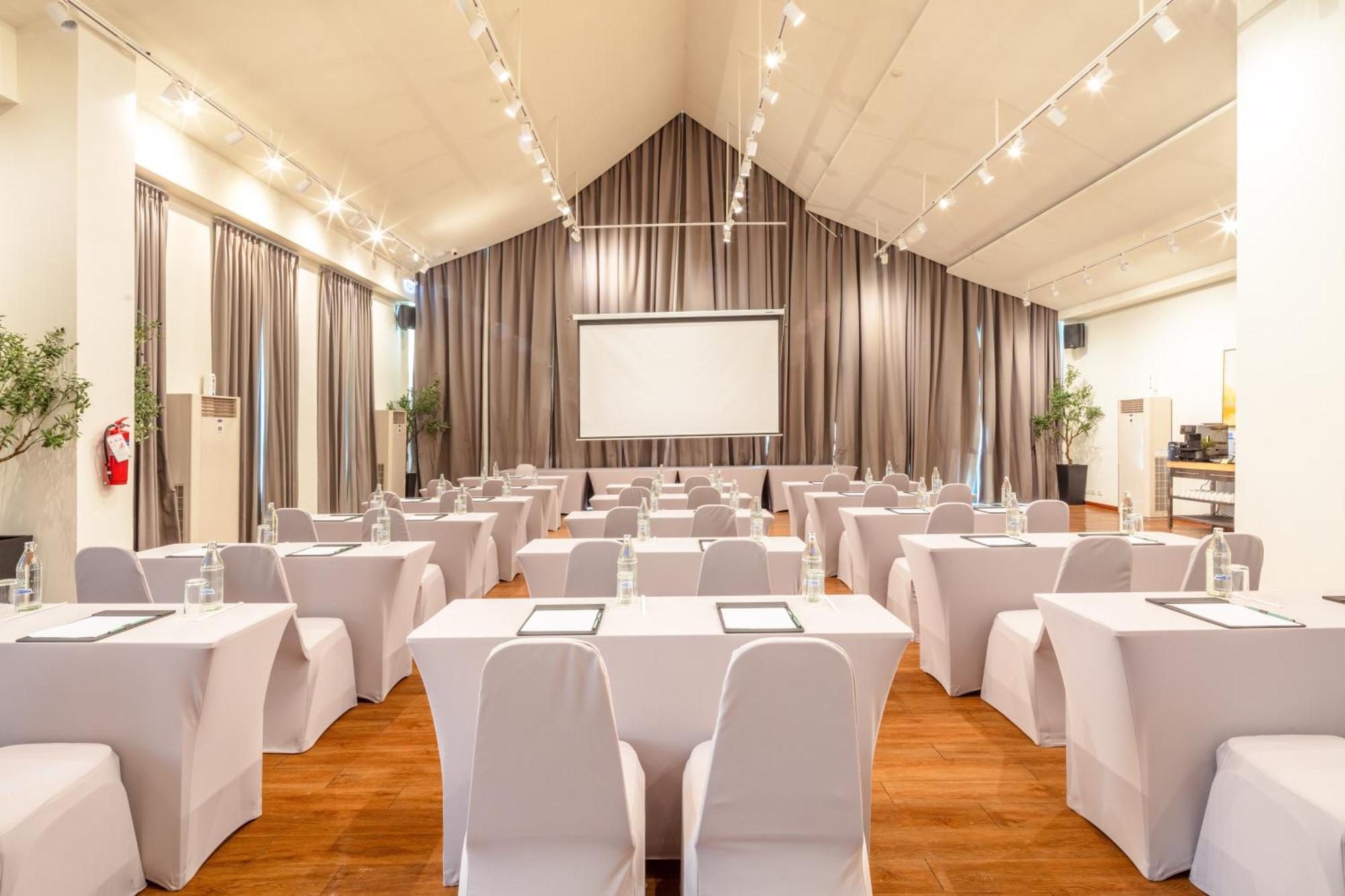 Surestay By Best Western Iconic Ari-Jatujak Bangkok Kültér fotó