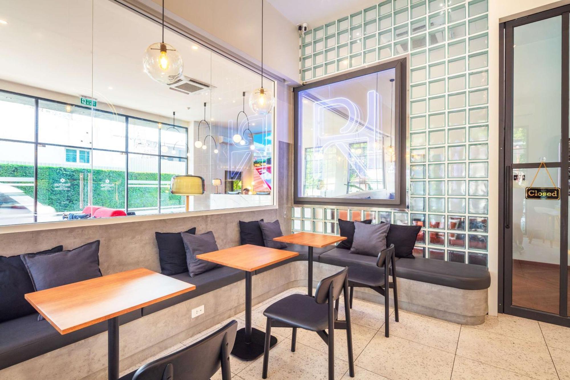 Surestay By Best Western Iconic Ari-Jatujak Bangkok Kültér fotó