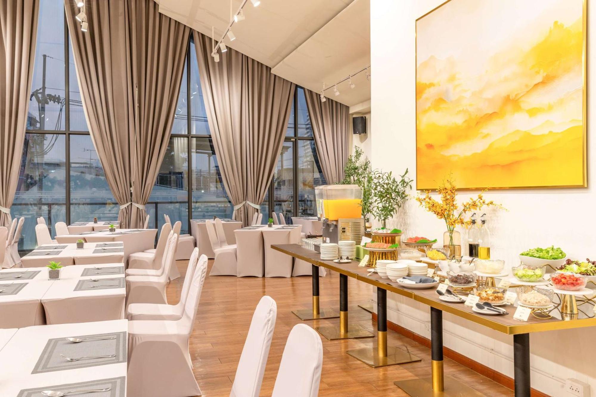 Surestay By Best Western Iconic Ari-Jatujak Bangkok Kültér fotó